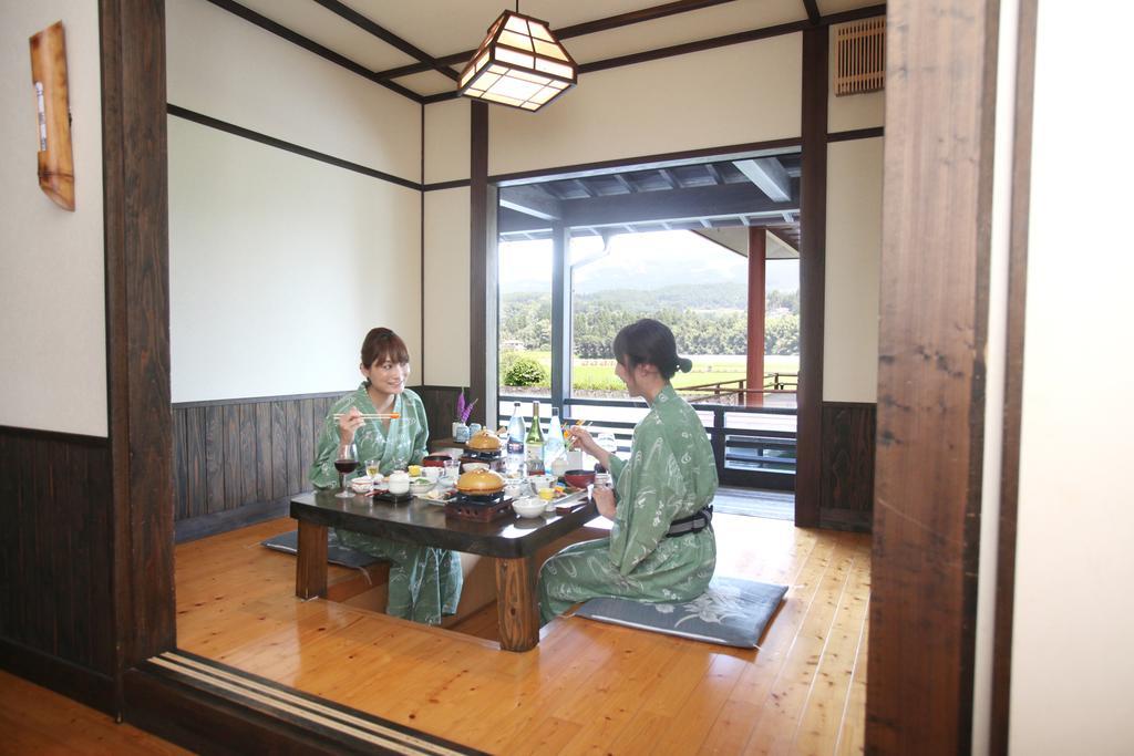 南阿苏村 Tawarayama Onsen Ryokan Minawa酒店 外观 照片