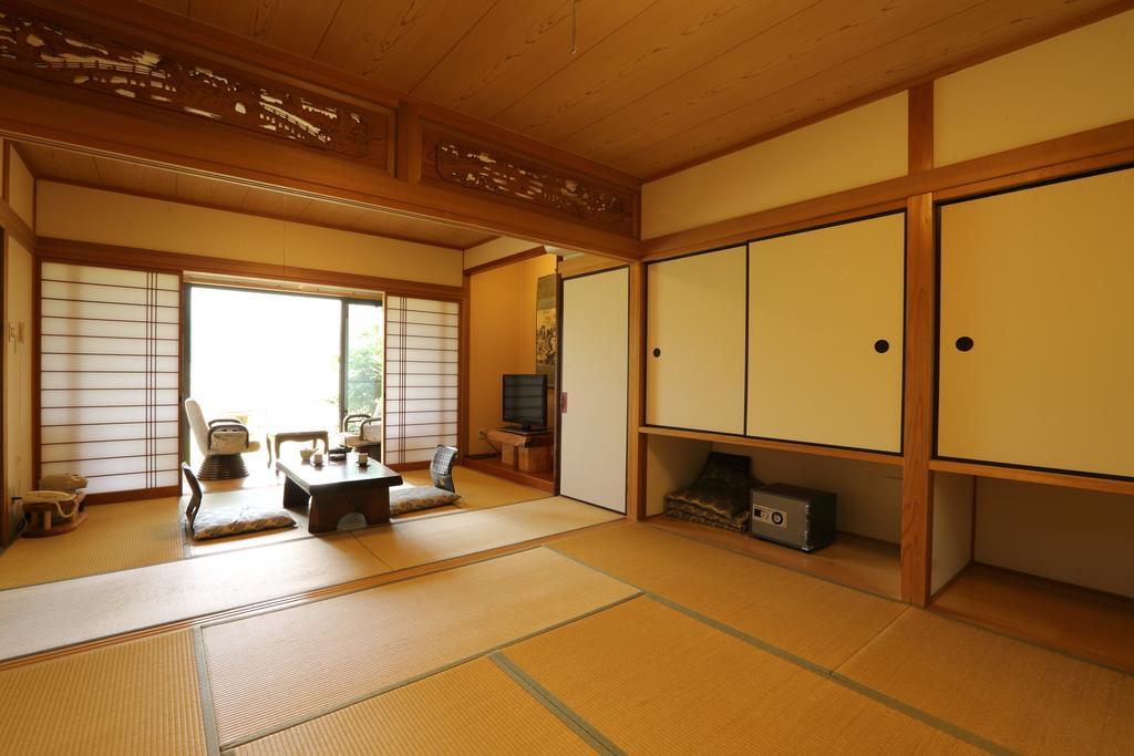 南阿苏村 Tawarayama Onsen Ryokan Minawa酒店 外观 照片